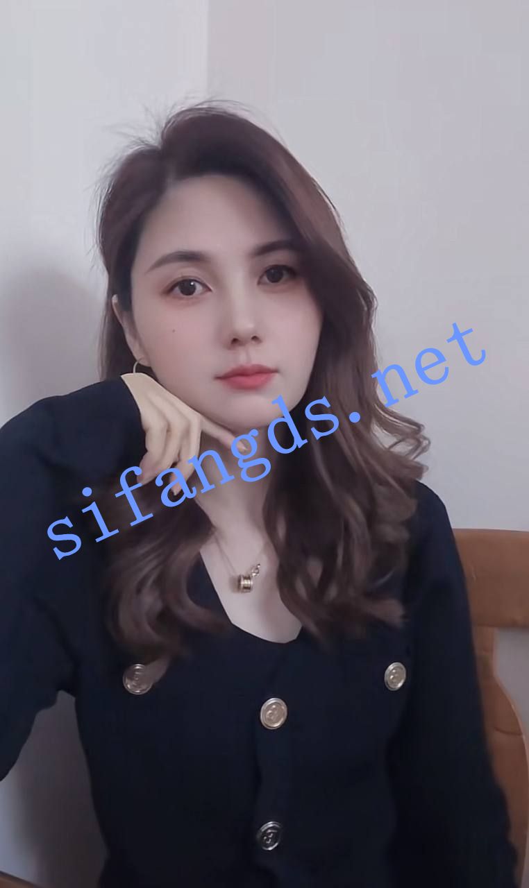 ❤️《独家资源》最近被男友泄密流出私影 [418M]