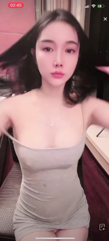 ✅抖音 starrysky 6万粉 良家高挑美女 无罩凸点大尺度 [26.4M]