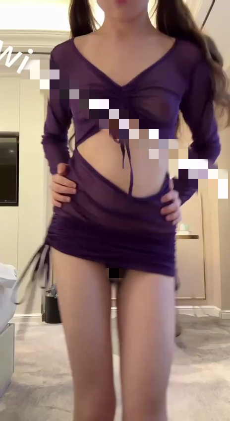 04反差女大《小晚》付费福利 []