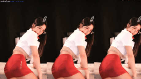 《CC 丸子超凶》极品巨乳女神 狂抖奶抖臀骚舞 露底露内很顶 [2.9GB（5v）]