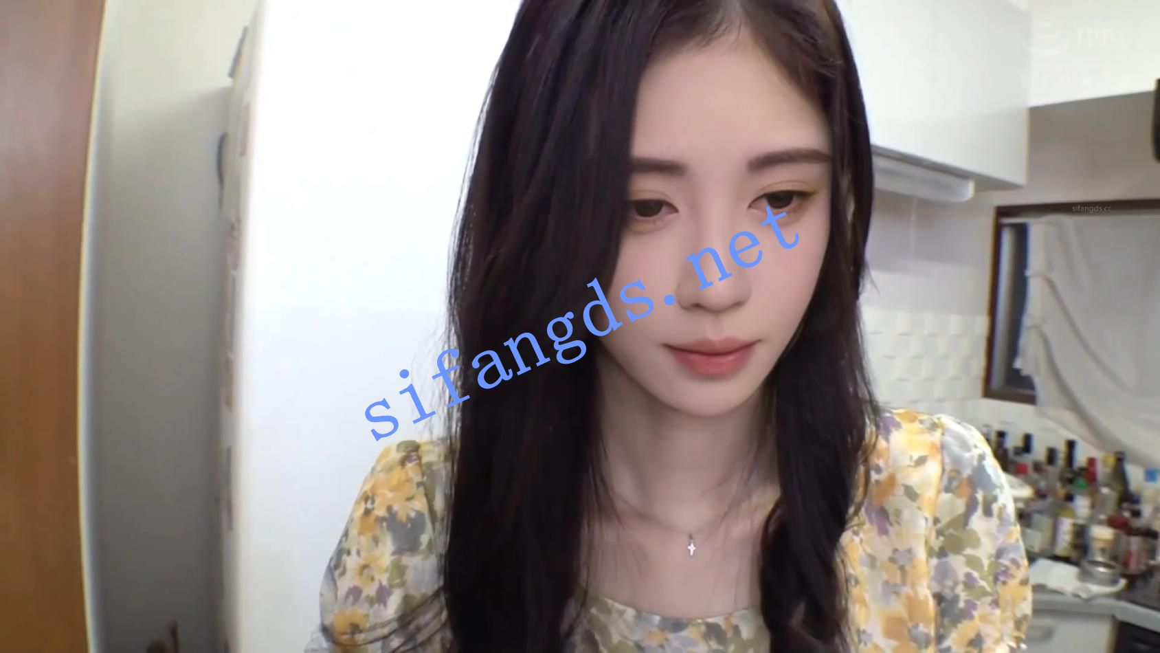 (AI换脸-优)《鞠婧祎》换脸苗条少妇惨遭老公同事胁迫中字! [1580M]