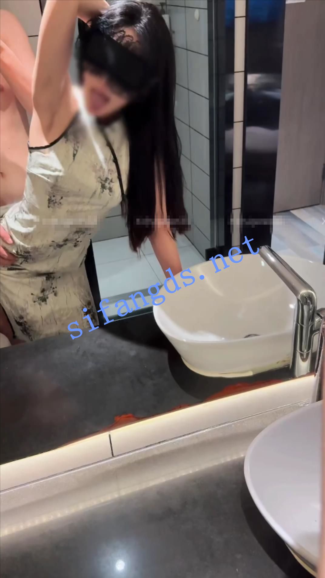 超极品足控福利《一个ren》4月古风足交二郎腿性爱 []