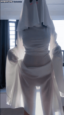 《COS女神 阿薰kaOri 》大尺度露毛 露肥两瓣 写真视图合集 [9.86GB(79V+854P)]