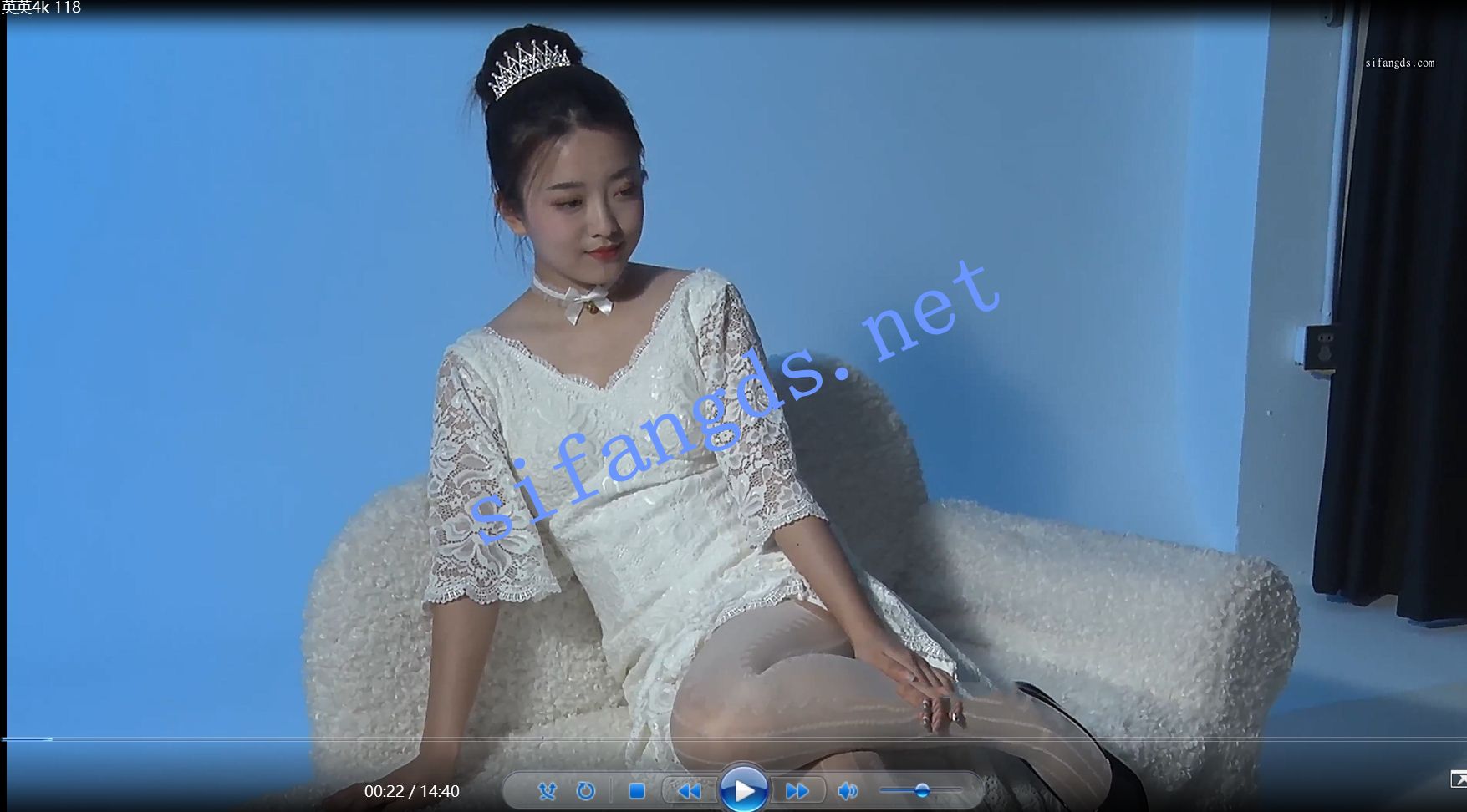 ♏PANS♏美肌女神英英 花园版大尺度露B 婚纱拍摄 118期《4K》 [1.13G]