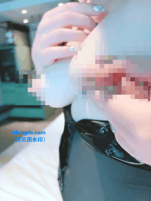 ✨秀人网 白洁Bseeie✨极品美少妇 呲奶水 自慰扣穴流白浆！ [960M（72P原版图）]