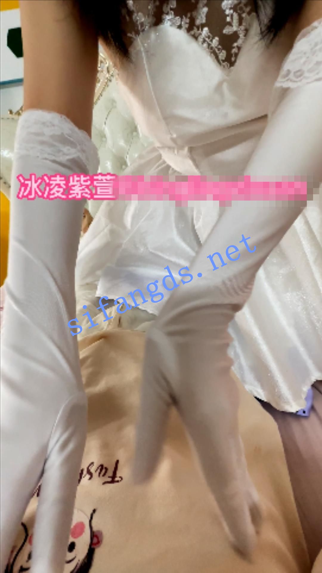 《重磅核弹》极品媚黑萝莉人妻《冰凌紫萱》付费福利(4) []