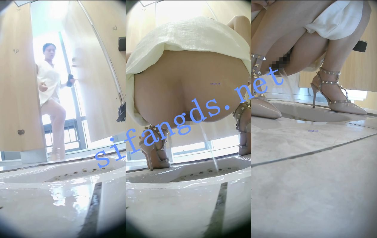 ✅《极品厕拍》KK千元收费群多镜头偷拍高颜值美女第三期 []