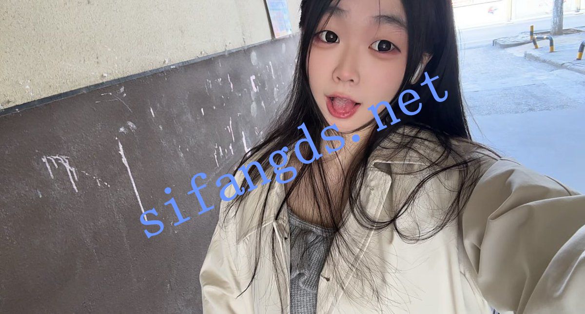 05大二反差女友《小朵》付费福利 []