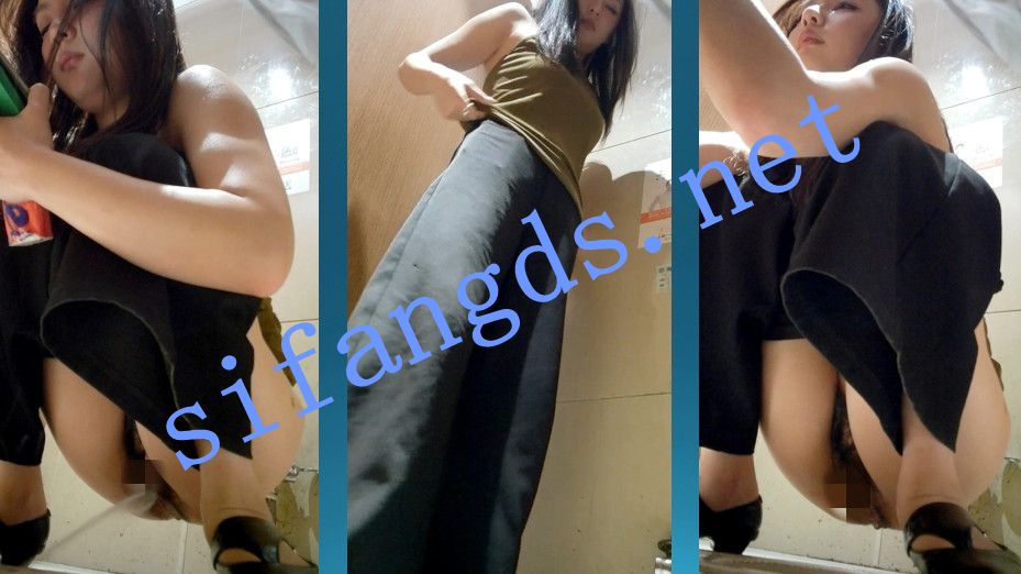 █魔手☛外购█精品厕拍《女神系》（靓妹美乳脱光光） [6g]