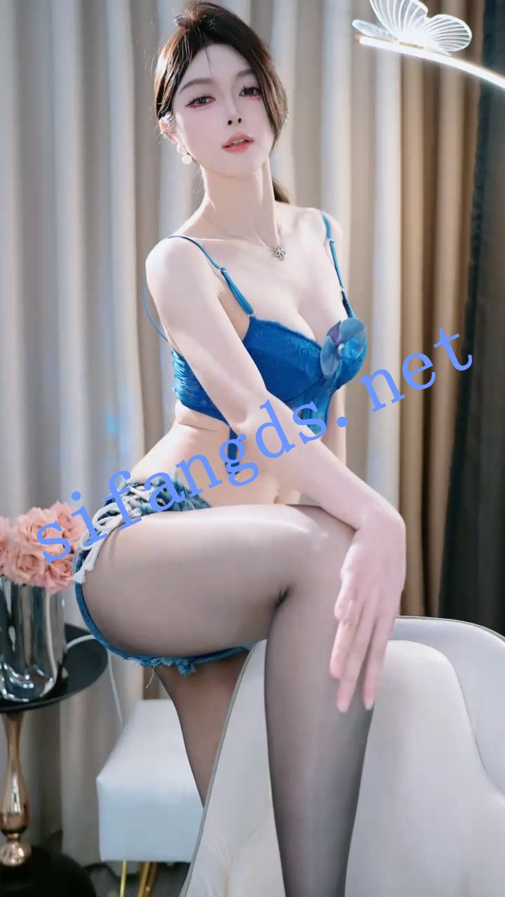 ⭐《时光直播 畅聊》S34  深沟半球抖奶 整活擦边性感骚舞 [6.6GB / 86V]