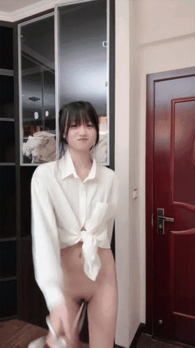 ⚫️小小学生妹！《精致小野猫》真的好嫩,蹦蹦跳跳好可爱, [2.85GB ]