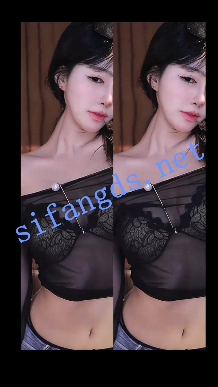 ⭐《时光直播 畅聊》S34  深沟半球抖奶 整活擦边性感骚舞 [6.6GB / 86V]