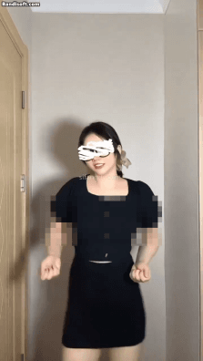 《抖音风》最全抖音风裸舞 变装 反差超大合集 美女云集 293V [1.09GB（293V）]