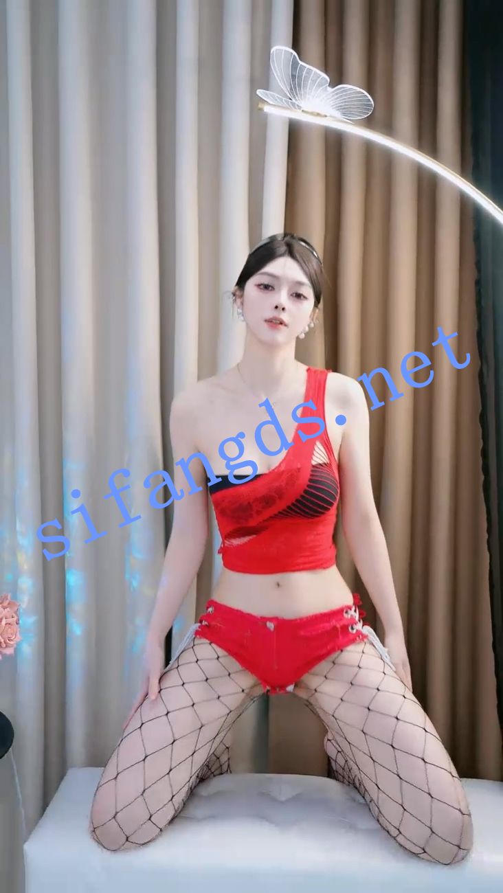 ⭐《时光直播 畅聊》S34  深沟半球抖奶 整活擦边性感骚舞 [6.6GB / 86V]