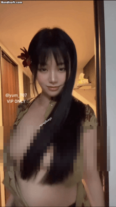《推特 yum_707/玉米》最新VIP专享 三屏裸舞 嫩逼 影子裸舞 [0.98GB（7V）]