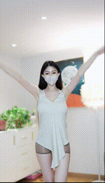 《微信》多乐  女神级主播 开档裤漏内慢摇 这真的厉害了 [391mb 1V]