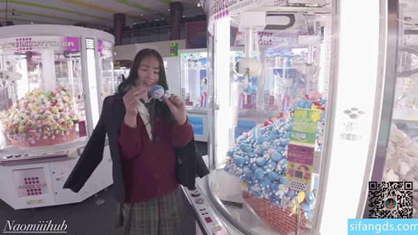 顶级尤物《NaomiiiChannel》操得翻白眼，潮喷，高价解锁（七） [3.54G]