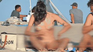 天体海滩！超多美女漏奶又漏逼户外晒日光浴！2023+2024 全292V [34G]