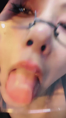 ♈御姐《蜜桃酱》尤物女神,模拟一方男友卖弄骚劲,撸到爆蛋 [3.18GB]