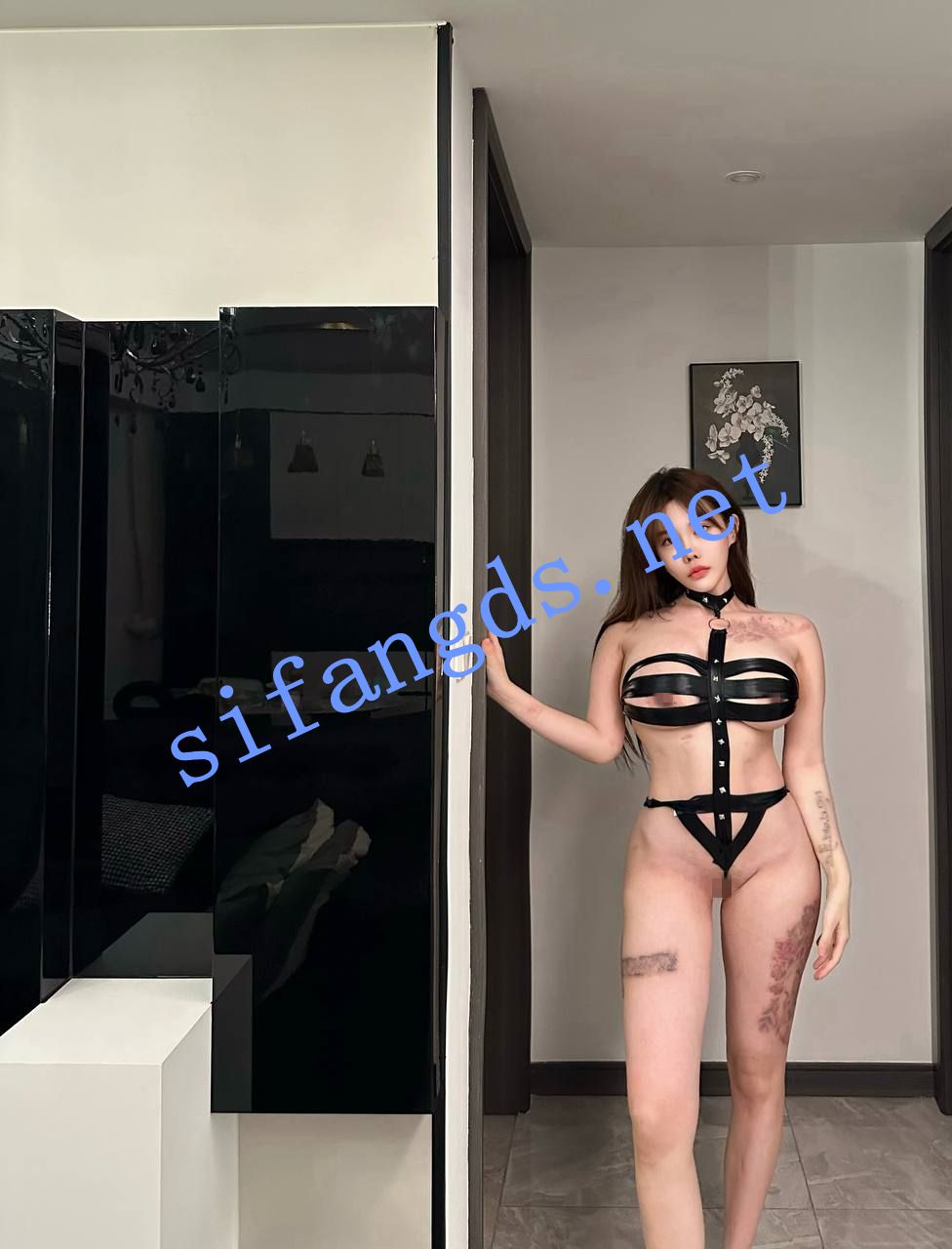 《重磅核弹》杭州巨乳健身模特 巨樱 7月最新福利 []