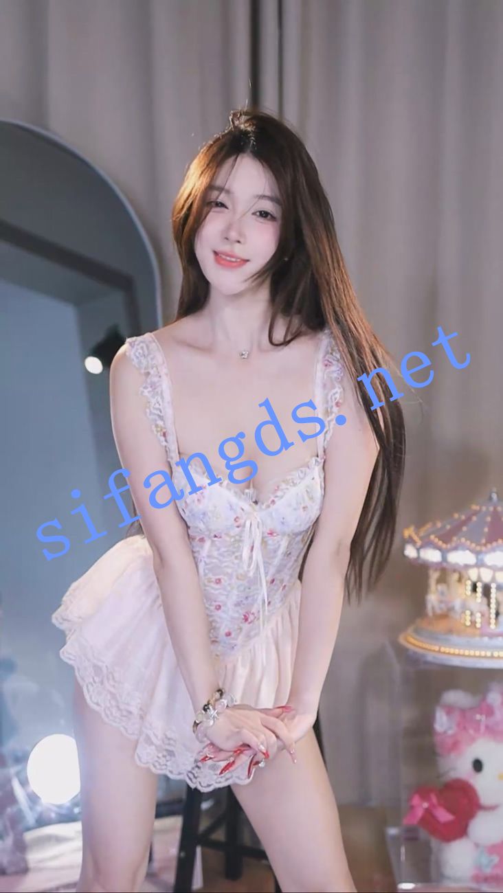 ⭐《漂漂直播》S24 深沟大奶  整活擦边大尺度露内骚舞 70V [5.2GB / 70V]