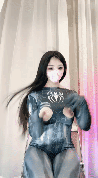《秒杀正规平台女神下海 阿冷不冷》抖音热门裸舞 抖得飞起 [2.59G]