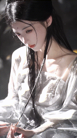 (AI换脸-绝)《抖音肉老板》绝美网红美眉约啪激战爱爱吞精！ [1670MB]