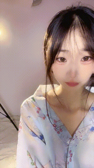 最顶级校花！颜值巅峰美女,《呆呆小羊儿》道具自慰！爽飞, [3.13G]