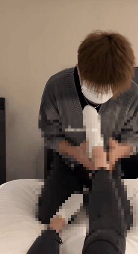 《重磅》onn影像付费视频 足交 飞机 足控 都是漂亮学妹 []