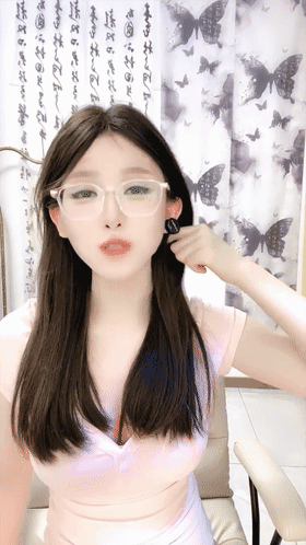 ⚫️天下第一美！《反差女大学生》好纯啊,自慰高潮,喷水了 [3.34GB ]